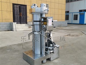 在使用花生榨油机过程中，堵塞了应该怎么处理